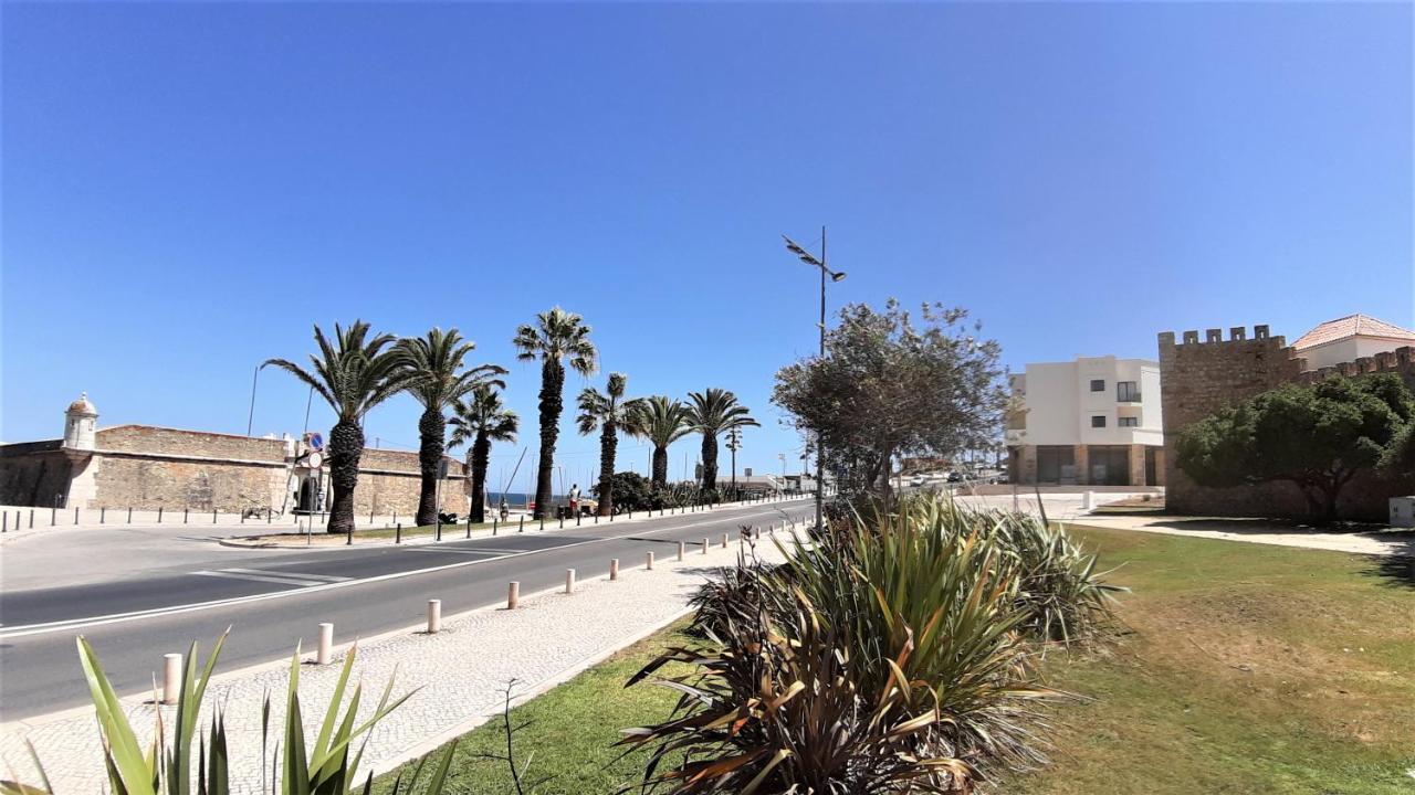 Potato Beach Apartment At Beach Front & Sea View Lagos Kültér fotó