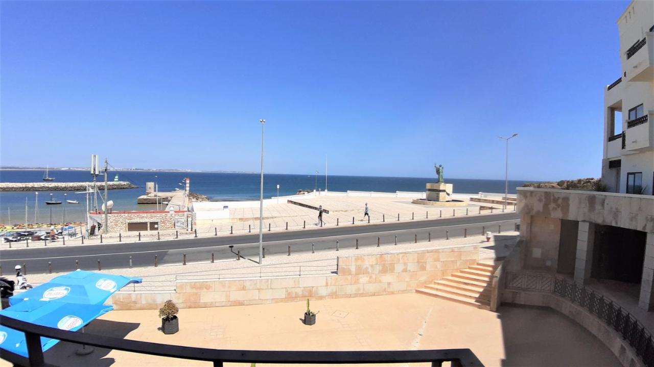 Potato Beach Apartment At Beach Front & Sea View Lagos Kültér fotó